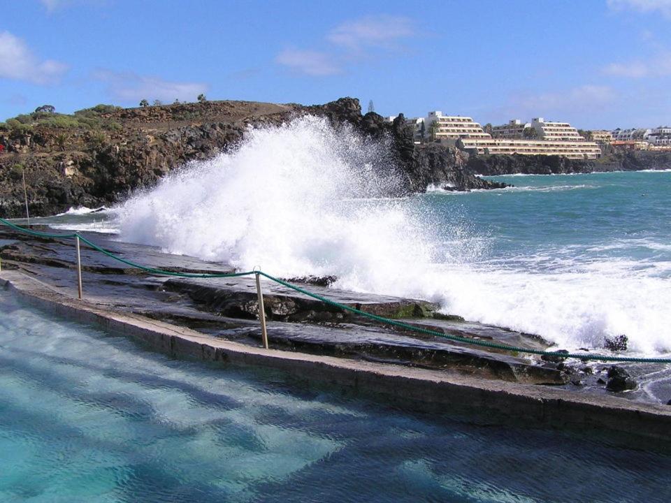 Beach-Front Tenerife Sth Sea And Pool View Apartment Costa Del Silencio Exterior photo